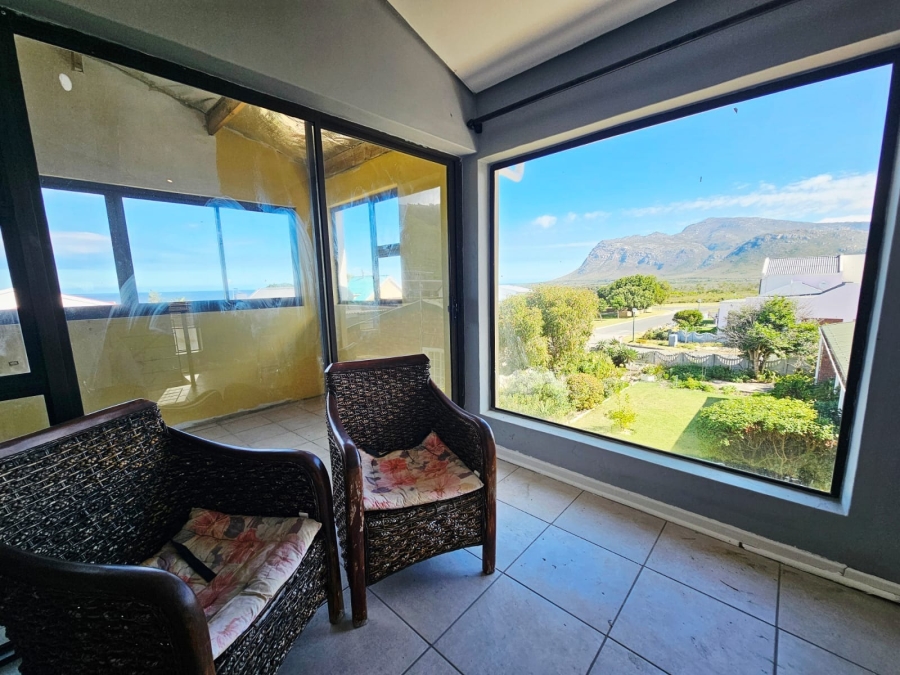 3 Bedroom Property for Sale in Palmiet Western Cape